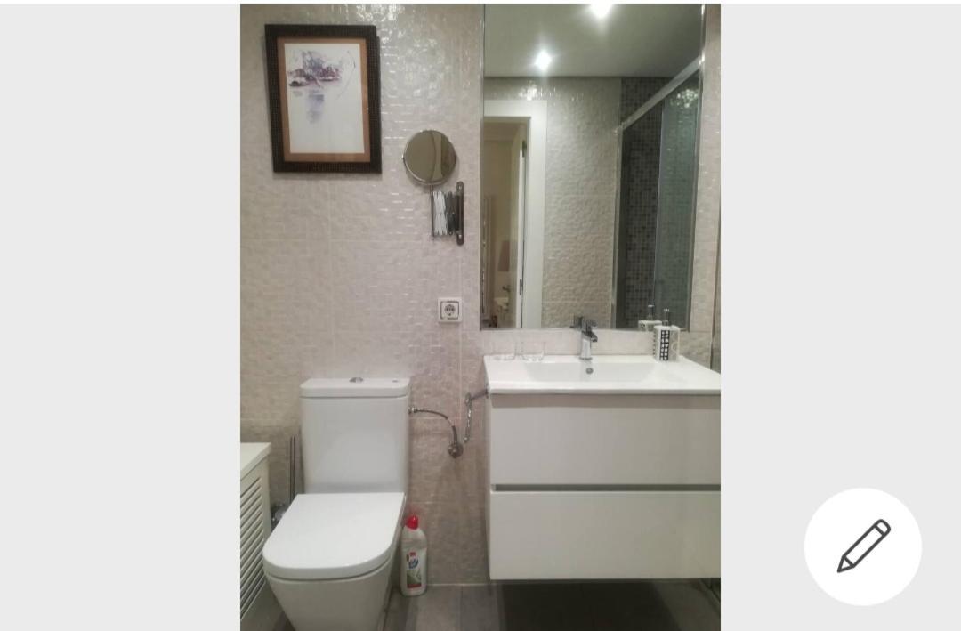Ubicacion Perfecta/Bano Privado Apartment San Sebastian Room photo